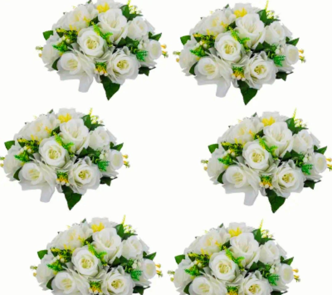 White Flower Balls (1Pc)